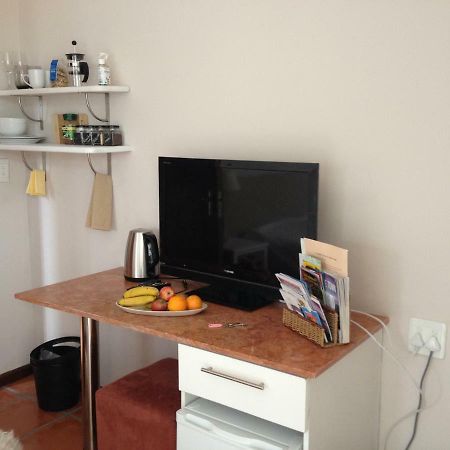 Mountain Peaks Hotel Hout Bay Bagian luar foto